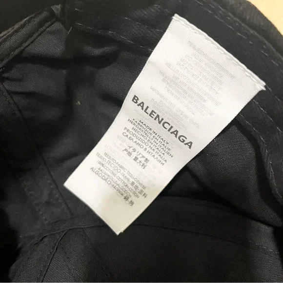 NWOT BALENCIAGA cap hat black mastercard style logo - Picture 7 of 7